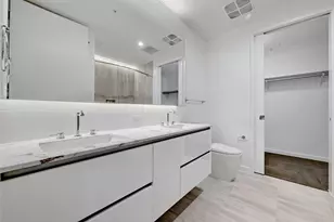 313 W 17th St, Austin, TX 78701 - Photo 11