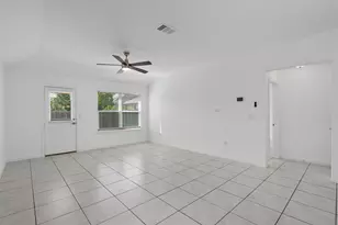 13810 Geelong Dr, Pflugerville, TX 78660 - Photo 5