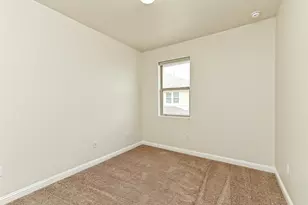 6814 E Riverside Dr, Austin, TX 78741 - Photo 17