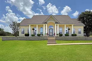 1611 W Fm 696, Lexington, TX 78947 - Photo 1