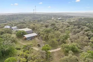 27846 Natural Bridge Caverns Rd, San Antonio, TX 78266 - Photo 3