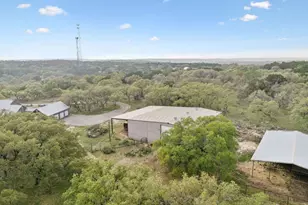 27846 Natural Bridge Caverns Rd, San Antonio, TX 78266 - Photo 5
