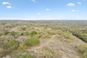 27846 Natural Bridge Caverns Rd, San Antonio, TX 78266 - Photo 7