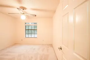 6914 Dallas Dr, Austin, TX 78729 - Photo 27