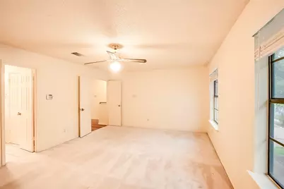 6914 Dallas Drive, Austin, TX 78729 - Photo 21