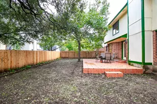 6914 Dallas Dr, Austin, TX 78729 - Photo 31