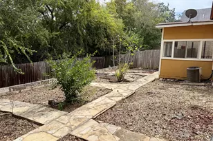 7122 Valley Trails, San Antonio, TX 78250 - Photo 19