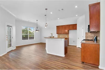 5813 York Bridge Circle, Austin, TX 78749 - Photo 7