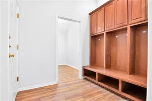 5813 York Bridge Cir, Austin, TX 78749 - Photo 19