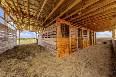1997 County Rd 464, Coupland, TX 78615 - Photo 13