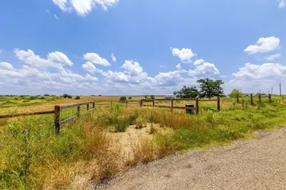 1997 County Rd 464, Coupland, TX 78615 - Photo 9