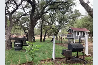 285 Heitzler Lane, Driftwood, TX 78619 - Photo 7