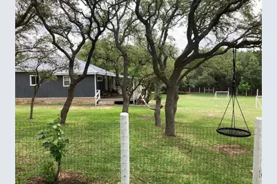 285 Heitzler Lane, Driftwood, TX 78619 - Photo 3