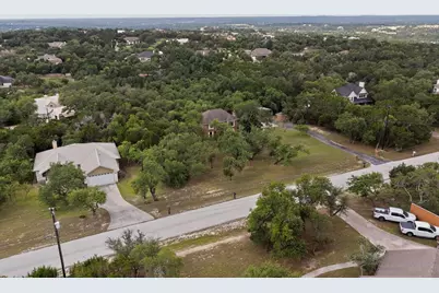 1003 Pier Branch Road, Dripping Springs, TX 78620 - Photo 39