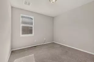 129 Brunnen Wy, Georgetown, TX 78626 - Photo 29