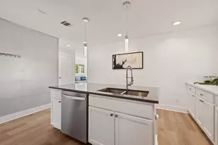 1171 Nickols Ave, Austin, TX 78721 - Photo 11