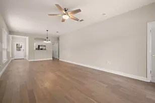 210 Crockett Loop, Georgetown, TX 78633 - Photo 11