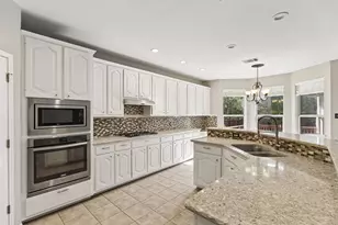 318 Ridge Run Dr, Georgetown, TX 78628 - Photo 13
