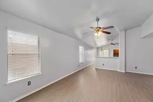 12816 Dwight Eisenhower St, Manor, TX 78653 - Photo 5