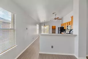 12816 Dwight Eisenhower St, Manor, TX 78653 - Photo 9