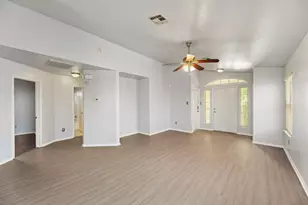 12816 Dwight Eisenhower St, Manor, TX 78653 - Photo 7