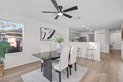 503 Blanco Woods Boulevard, Elgin, TX 78621 - Photo 5