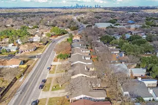 6305 Emerald Forest Dr, Austin, TX 78745 - Photo 19