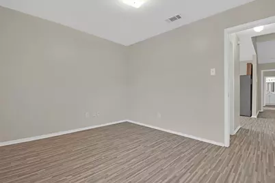 6305 Emerald Forest Drive, Austin, TX 78745 - Photo 15