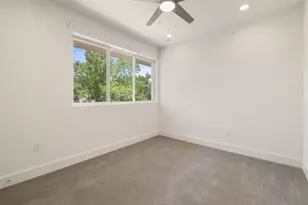 604 N Bluff Dr, Austin, TX 78745 - Photo 15