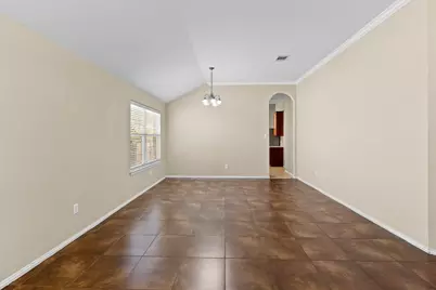 208 Pecanwood S, Kyle, TX 78640 - Photo 5