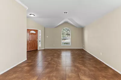 208 Pecanwood S, Kyle, TX 78640 - Photo 7