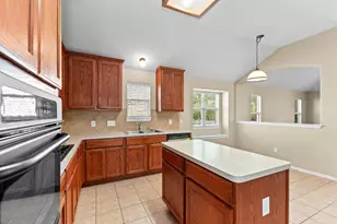 208 Pecanwood S, Kyle, TX 78640 - Photo 11