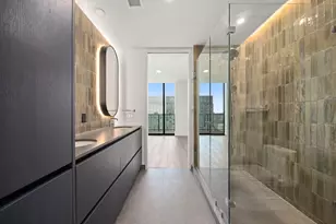 610 Davis St, Austin, TX 78701 - Photo 15
