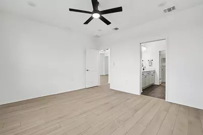 310 Livewater Lane, Georgetown, TX 78633 - Photo 9