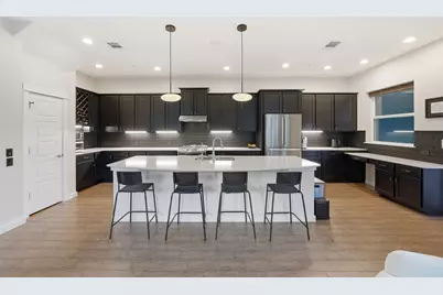 3901 Vaughan Street, Austin, TX 78723 - Photo 9