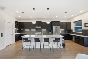 3901 Vaughan St, Austin, TX 78723 - Photo 9