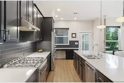 3901 Vaughan Street, Austin, TX 78723 - Photo 11