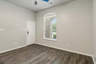 15311 Saratoga Springs, San Antonio, TX 78245 - Photo 27