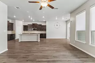 15311 Saratoga Spgs, San Antonio, TX 78245 - Photo 9