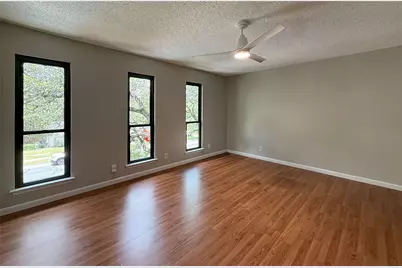 8401 Loralinda Drive, Austin, TX 78753 - Photo 13