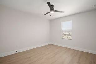 17409 Homestead Haven Dr, Bee Cave, TX 78738 - Photo 7