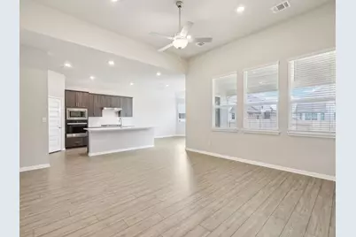 1812 South Main Street, Kyle, TX 78640 - Photo 3