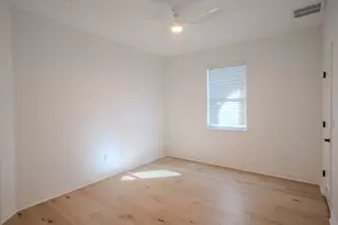 1914 Pasadena Dr, Austin, TX 78757 - Photo 9