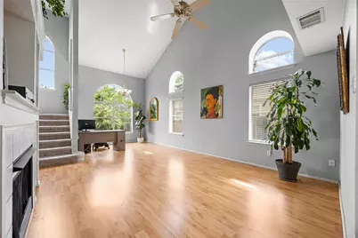 4604 Hoffman Drive, Austin, TX 78749 - Photo 9