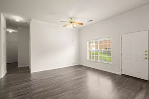 5515 Davis Ln, Austin, TX 78749 - Photo 11
