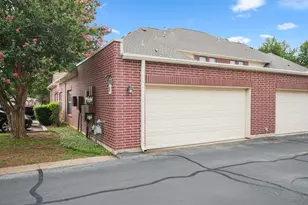 5515 Davis Ln, Austin, TX 78749 - Photo 35