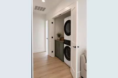 908 E 13th Street #3, Austin, TX 78702 - Photo 3