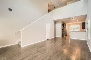 516 E Slaughter Ln, Austin, TX 78744 - Photo 27