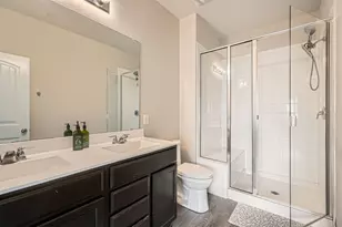 516 E Slaughter Ln, Austin, TX 78744 - Photo 7