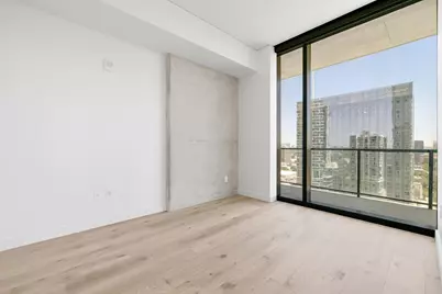 610 Davis Street #2712, Austin, TX 78701 - Photo 9